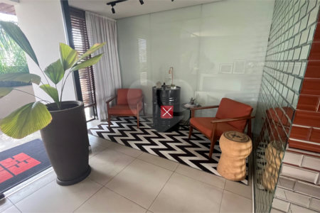 Apartamento à venda com 2 quartos, sendo 1 suíte,  em Carandiru, São Paulo, SP