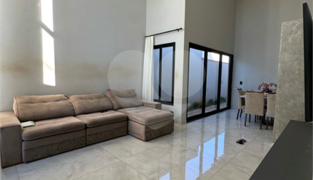 Casa à venda com 3 quartos, sendo 1 suíte,  em Jardim Santa Júlia, São Carlos, SP
