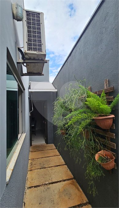Casa à venda com 2 suítes no Centro, Ponta Porã, MS