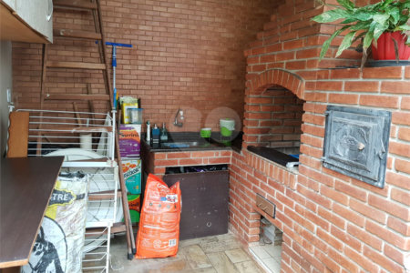 Sobrado à venda com 2 quartos, sendo 1 suíte, em Chácara Jafet, Mogi das Cruzes, SP
