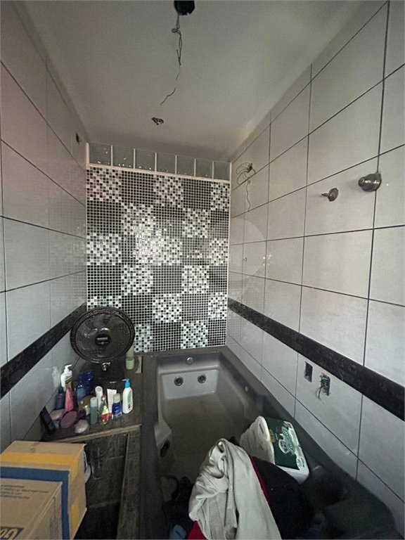 Sobrado à venda com 3 quartos, sendo 1 suíte,  em Tremembé, São Paulo, SP