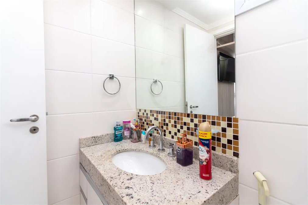 Apartamento à venda com 2 quartos, sendo 1 suíte, em Santana, São Paulo, SP