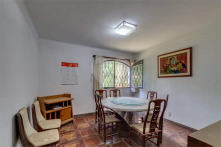 Casa à venda com 4 suítes no condomínio Chácara Flora, São Paulo - SP