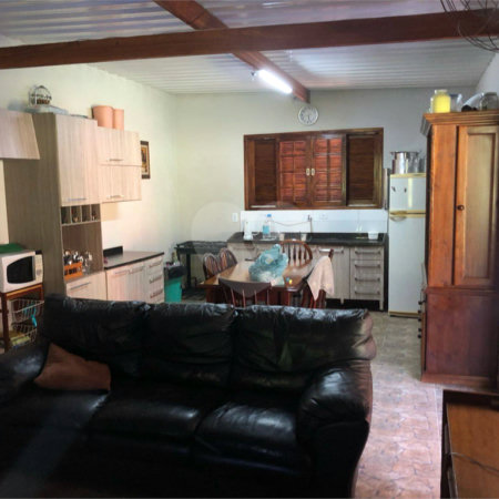 Terreno à venda com 5 quartos, sendo 4 suítes, em Vila Aparecida, Suzano, SP