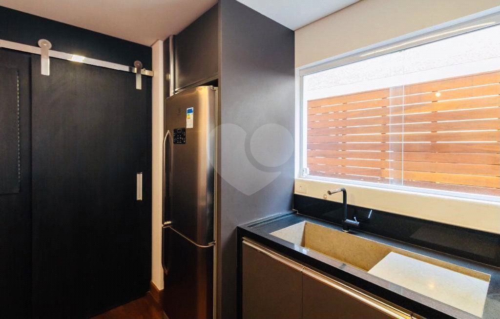 Casa à venda com 3 quartos, sendo 1 suíte,  no condomínio Reserva do Visconde, São Paulo - SP