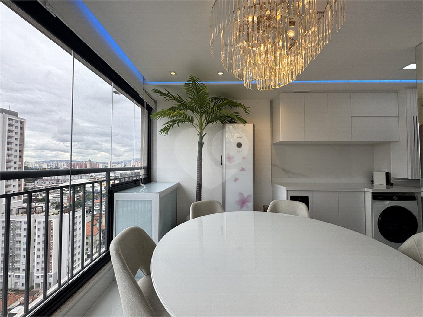 Apartamento à venda com 2 quartos, sendo 1 suíte, em Barra Funda, São Paulo, SP