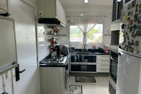 Apartamento à venda com 3 suítes em Jardim Marajoara, São Paulo, SP