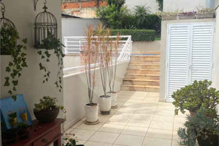 Sobrado à venda com 3 suítes em Água Fria, São Paulo, SP