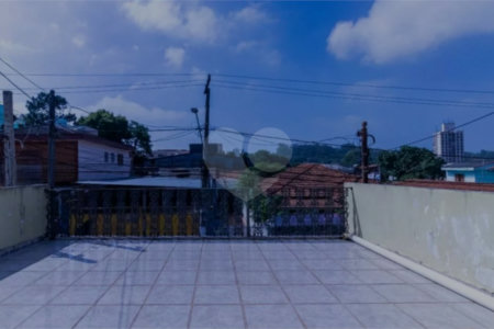 Sobrado à venda com 3 quartos, sendo 1 suíte, em Campo Grande, São Paulo, SP
