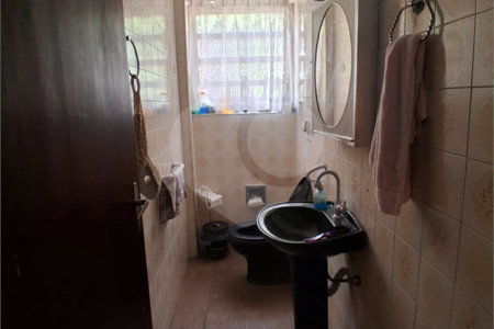 Sobrado à venda com 3 quartos em Vila Amélia, São Paulo, SP
