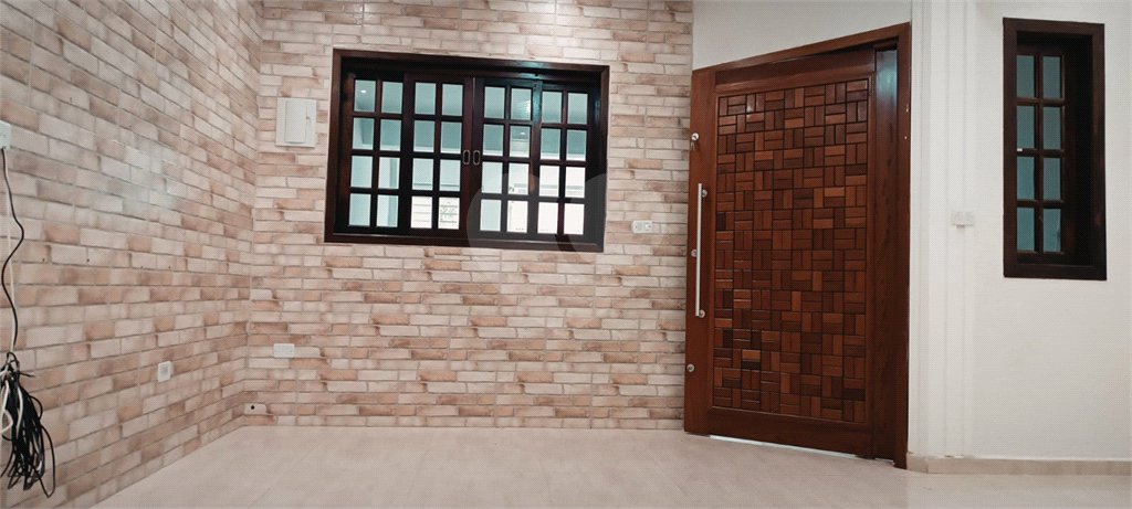 Casa à venda com 4 quartos, sendo 1 suíte, em Jardim Planalto, Salto, SP