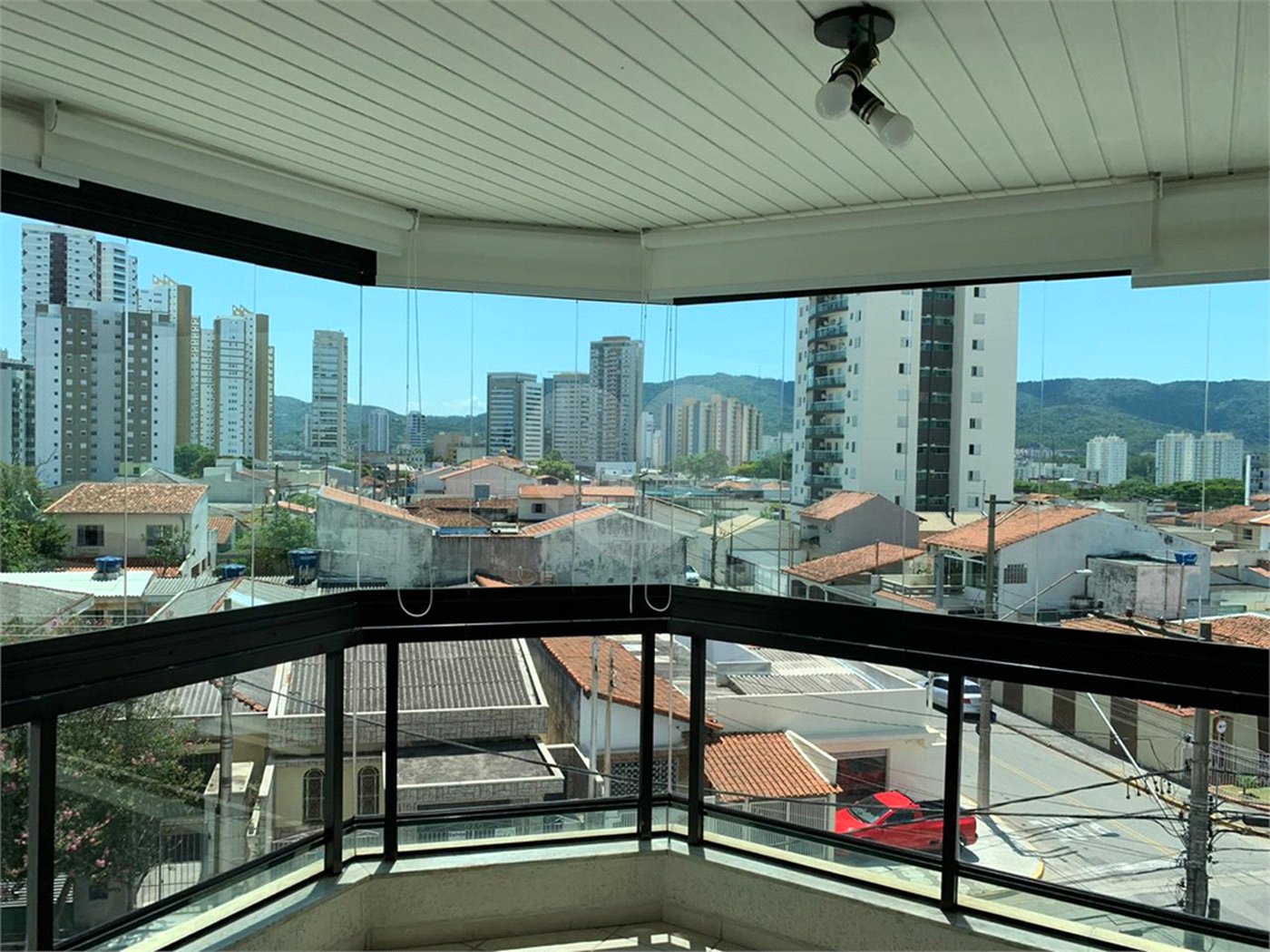 Duplex à venda com 3 quartos, sendo 2 suítes,  em Jardim Armênia, Mogi das Cruzes, SP