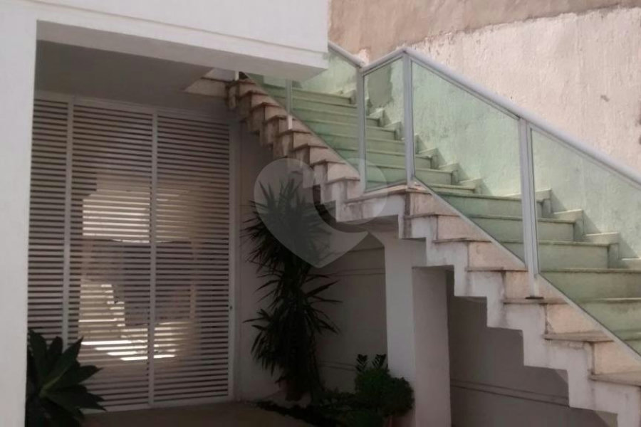 Sobrado à venda com 4 suítes em Tremembé, São Paulo, SP