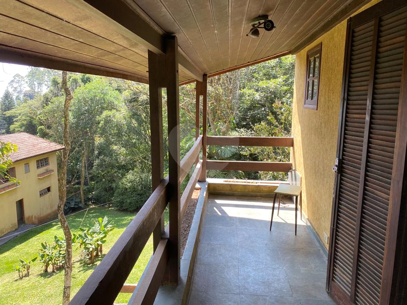 Casa à venda com 3 quartos, sendo 1 suíte, no condomínio Jardim da Monntanha Ii, Mairiporã - SP