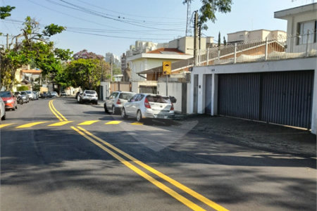 Casa para alugar com 3 quartos, sendo 1 suíte,  em Vila Sônia, São Paulo, SP