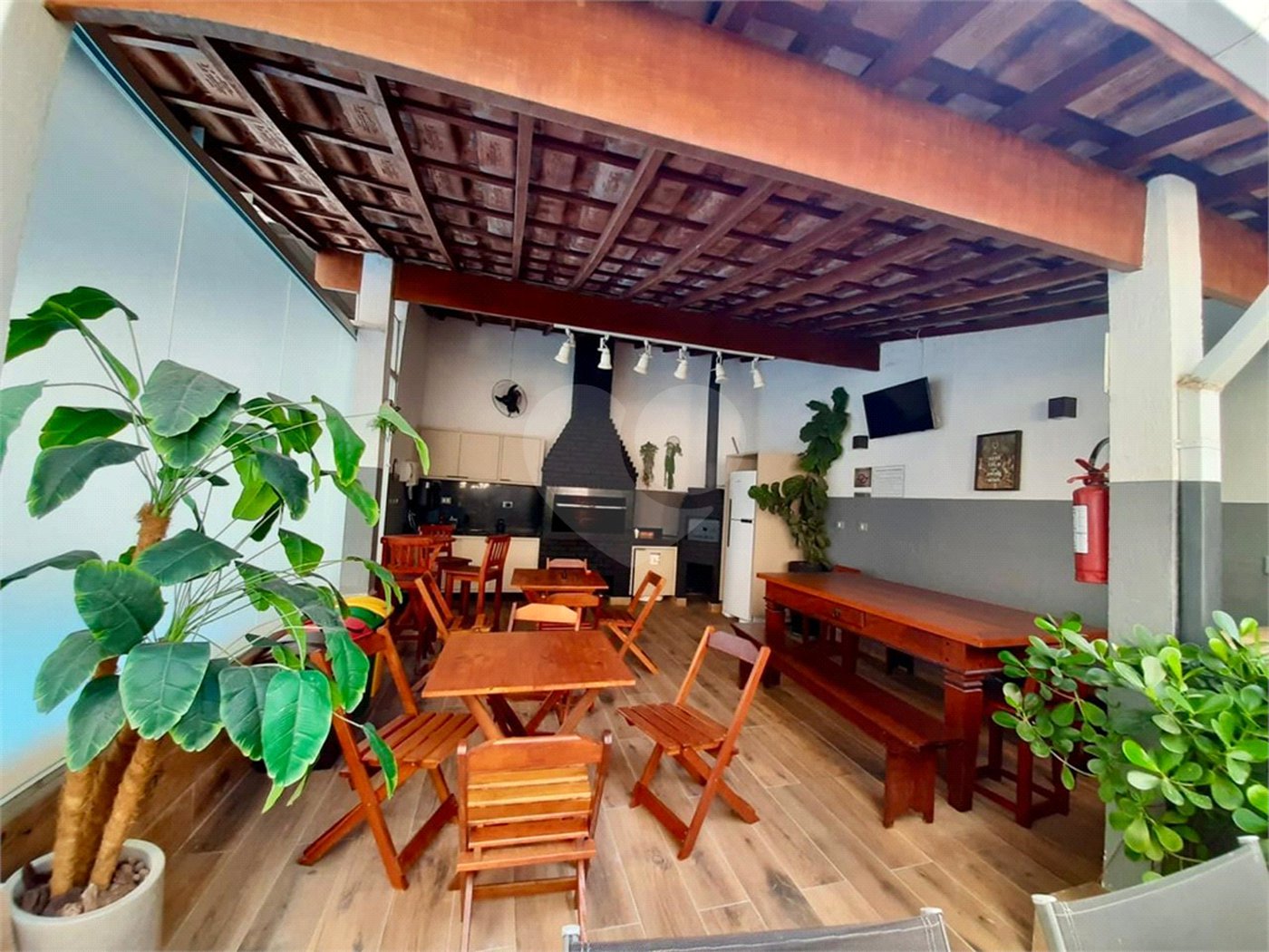 Apartamento para alugar com 3 quartos, sendo 1 suíte, em Vila Olímpia, São Paulo, SP
