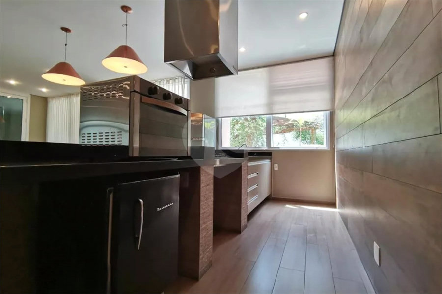 Apartamento à venda com 3 quartos, sendo 1 suíte, em Morumbi, São Paulo, SP