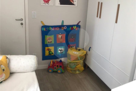 Apartamento à venda com 2 quartos, sendo 1 suíte, em Chácara São João, São Paulo, SP