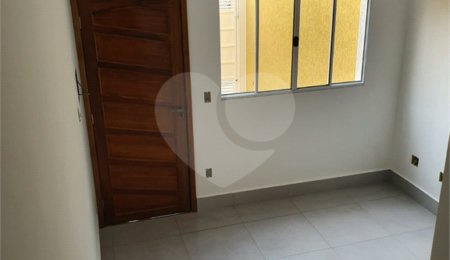 Sobrado à venda com 2 quartos em Vila Ponte Rasa, São Paulo, SP