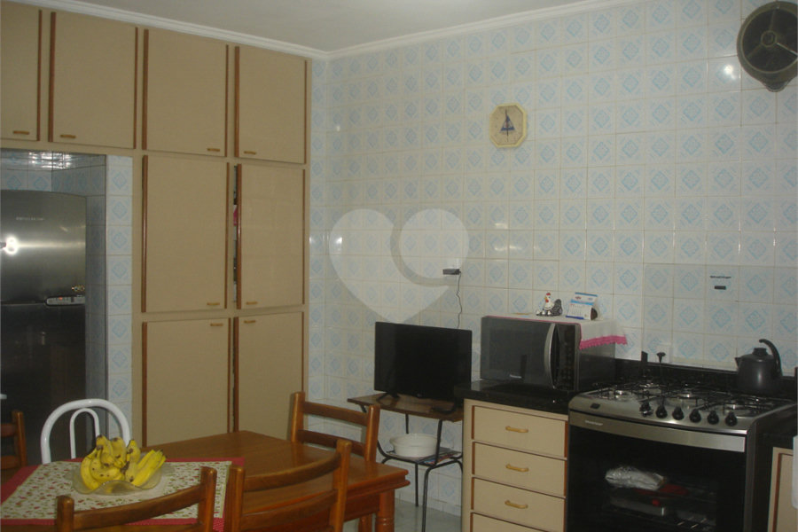 Sobrado à venda com 3 quartos em Tremembé, São Paulo, SP