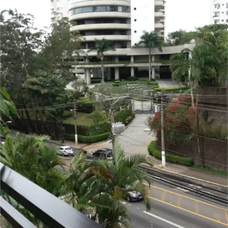 Apartamento à venda com 3 quartos, sendo 1 suíte, em Morumbi, São Paulo, SP