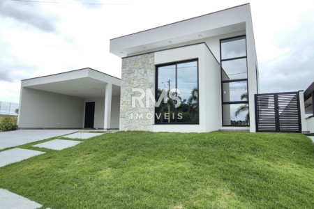 Residencial Una