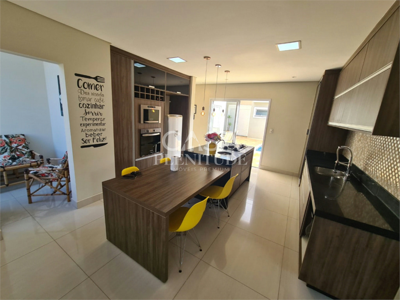 Casa em condomínio à venda com 3 suítes em Lago Azul, Araçoiaba da Serra, SP
