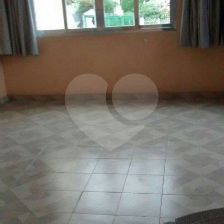 Sobrado à venda com 3 suítes em Vila Gustavo, São Paulo, SP