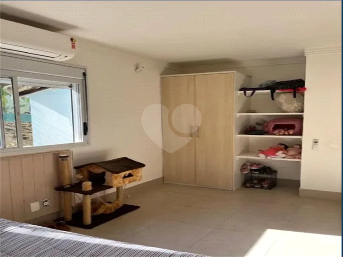 Casa à venda com 5 quartos, sendo 2 suítes,  no Centro, Itupeva, SP