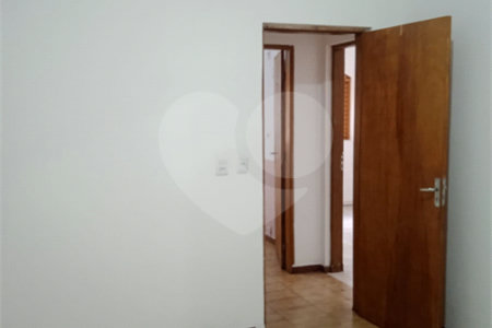 Casa à venda com 3 quartos, sendo 1 suíte,  em São Roque Country Club I, Mairinque, SP