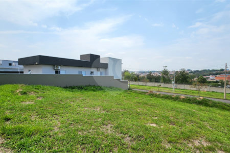 Terreno à venda no condomínio Residencial Central Parque, Salto - SP
