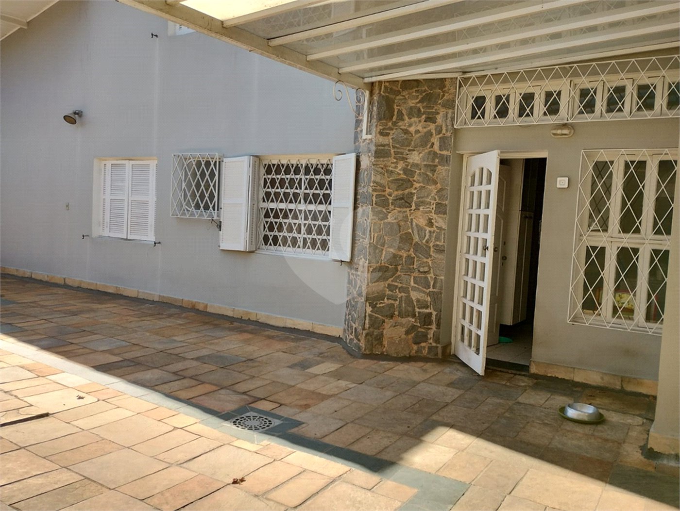 Casa de Vila à venda com 4 suítes em Jardim Londrina, São Paulo, SP