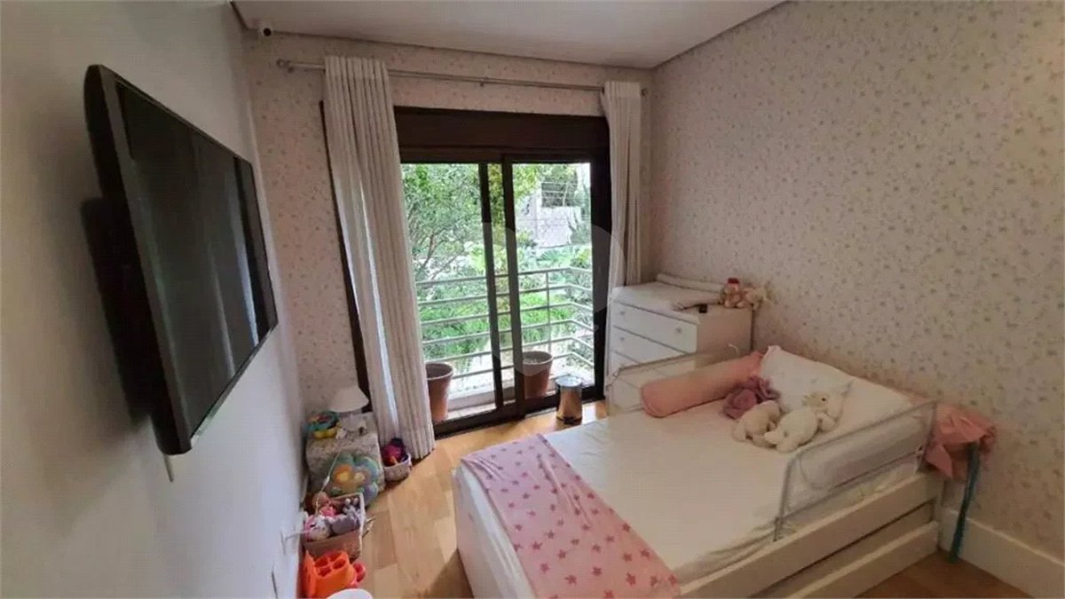 Casa com 3 suítes à venda, com 3 suítes e 4 vagas - Cidade Jardim - São Paulo/SP