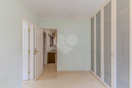 Apartamento à venda com 4 suítes em Moema, São Paulo, SP
