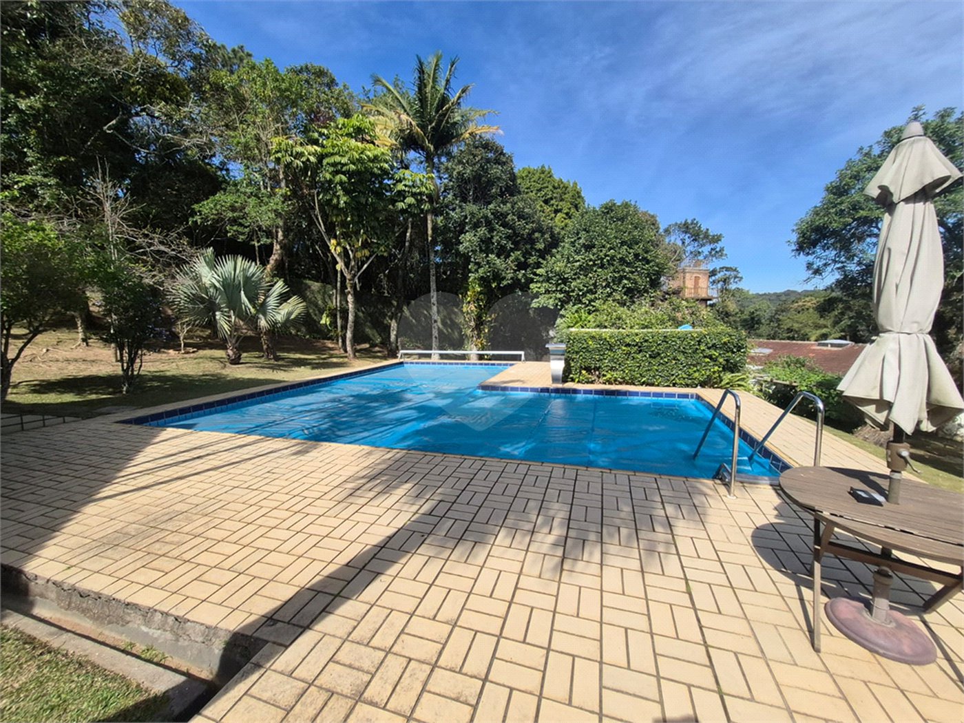 Casa à venda com 3 suítes no condomínio Parque Imperial da Cantareira, Mairiporã - SP
