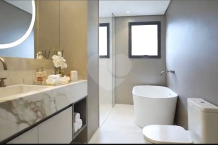 Apartamento à venda com 3 suítes em Pinheiros, São Paulo, SP