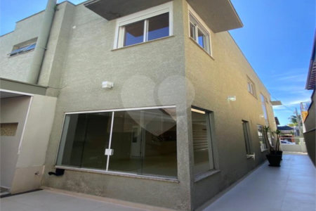 Casa à venda com 4 suítes no condomínio Real Park - Vila Oliveira, Mogi das Cruzes - SP