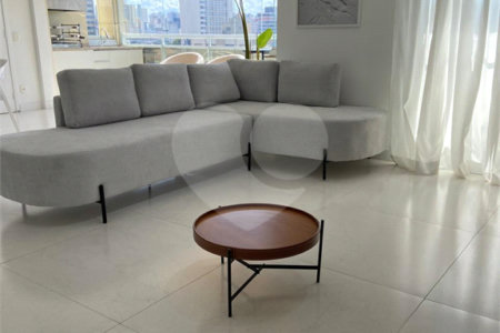 Apartamento à venda com 3 suítes no Centro, Santo André, SP