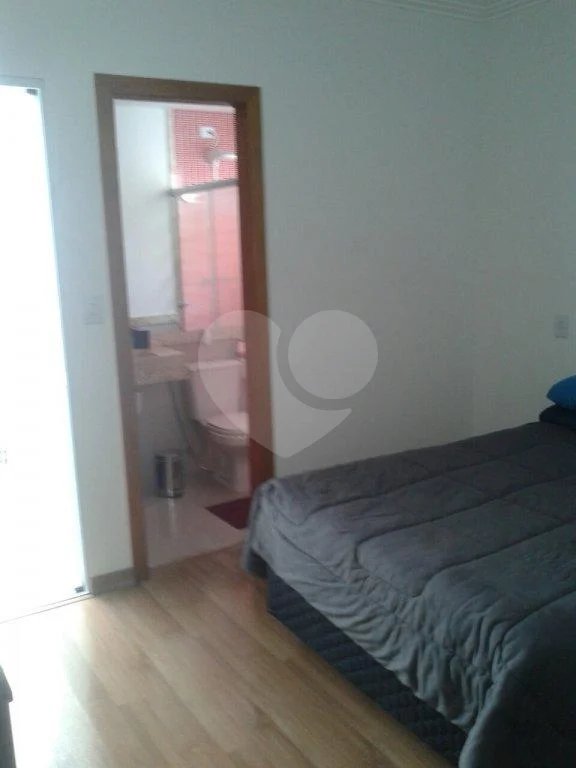 Sobrado à venda com 3 suítes em Imirim, São Paulo, SP