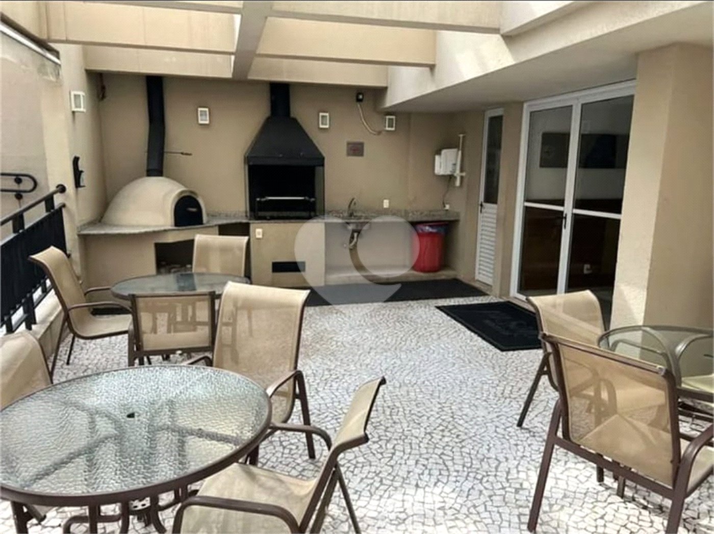 Apartamento à venda com 2 quartos, sendo 1 suíte, em Vila Pompéia, São Paulo, SP