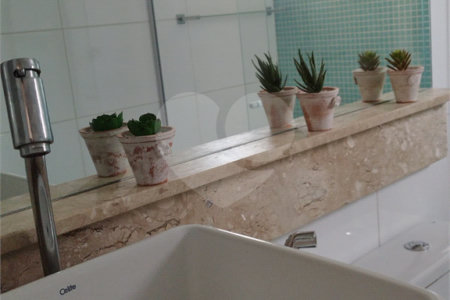Apartamento à venda com 3 quartos, sendo 1 suíte, em Jardim Nova Era, Salto, SP