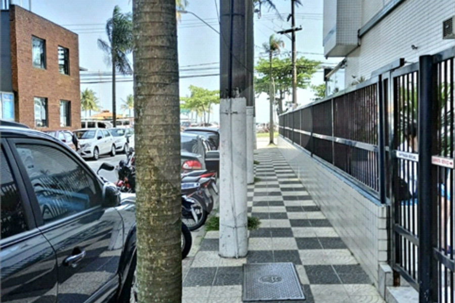 Apartamento à venda com 1 quarto em Itararé, São Vicente, SP