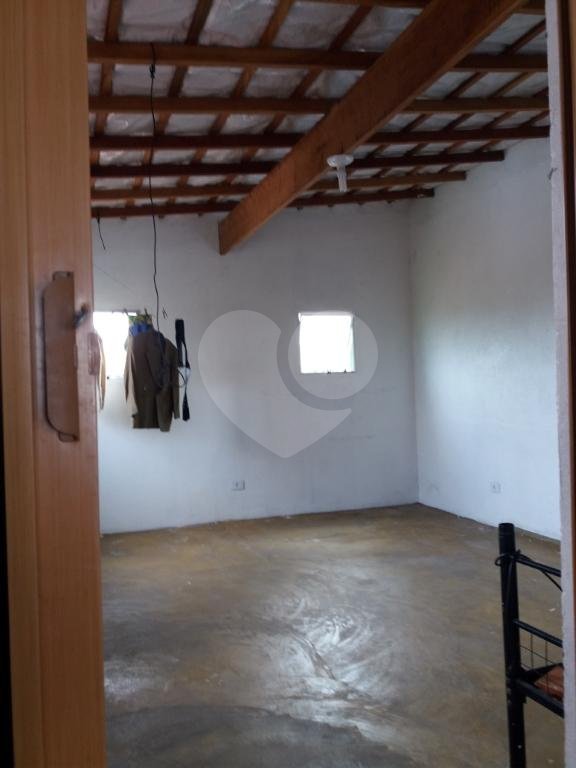 Sobrado à venda com 3 quartos, sendo 1 suíte, em Jardim Maria Duarte, São Paulo, SP