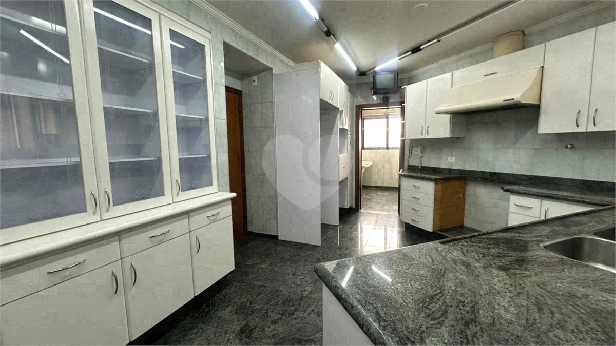 Apartamento de Alto Padrão no Edifício Lygia Nazareth Guidotti Alves – Centro de Piracicaba