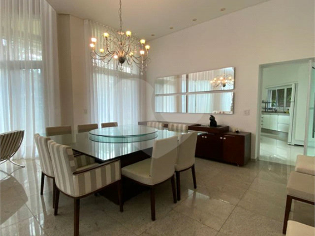 Casa à venda com 3 suítes no condomínio Parque Itatiaia, Mairiporã - SP