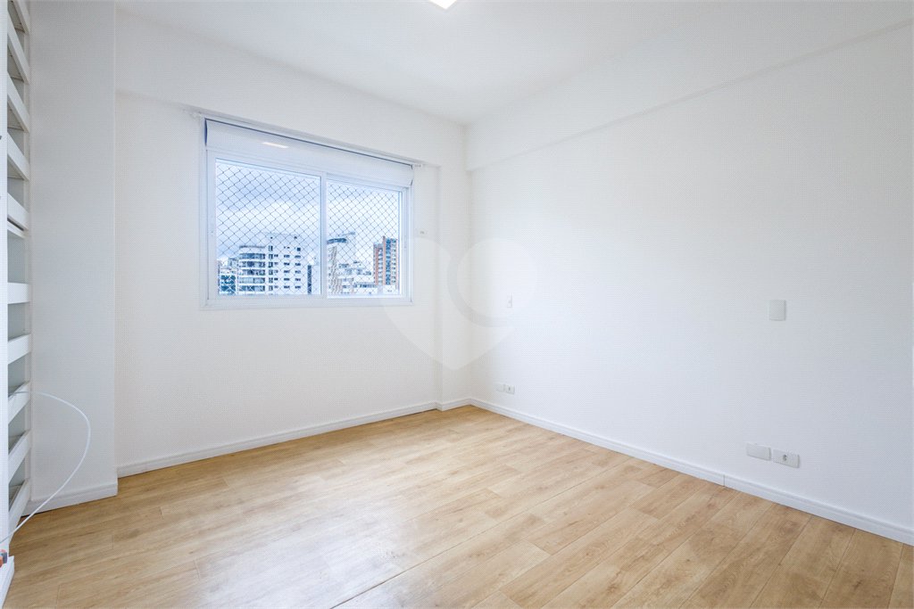 Apartamento à venda com 4 quartos, sendo 2 suítes,  em Indianópolis, São Paulo, SP