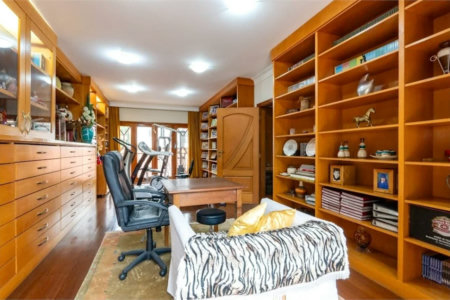 Casa à venda ou para alugar com 5 suítes no condomínio Residencial Morumbi, São Paulo - SP