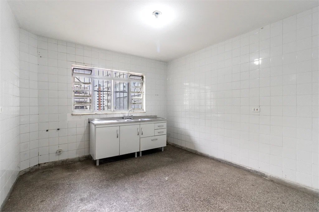 Sobrado à venda com 3 quartos, sendo 1 suíte, em Real Parque, São Paulo, SP