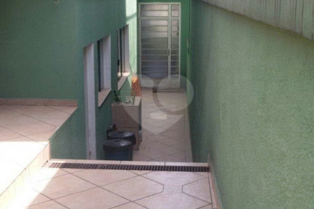Sobrado à venda com 3 quartos, sendo 1 suíte, em Santa Teresinha, São Paulo, SP