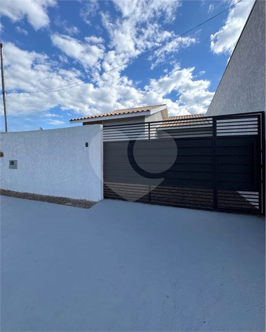 Casa à venda com 2 quartos em Jardim Nova Ponta Porã, Ponta Porã, MS